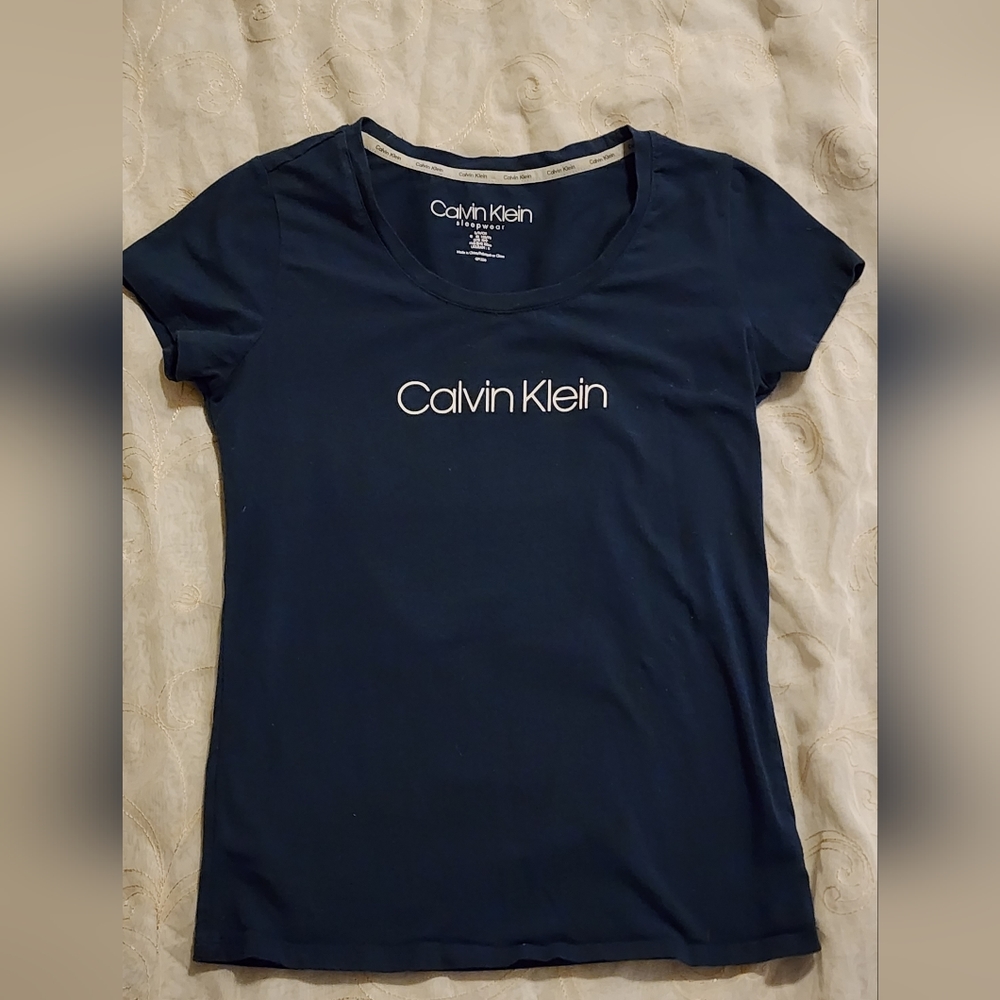 Ck sleep tee size small